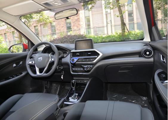 小型车市场终于回暖，全靠这款五万元就能买到的长安悦翔