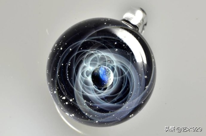 日本艺术家Satoshi Tomizu玻璃艺术品欣赏