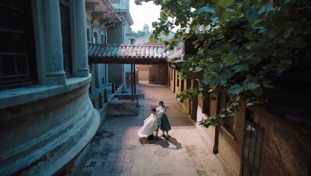 30年来国剧翘楚：没有一丝伪激情、伪崇高