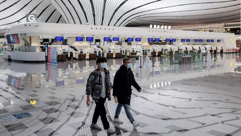 当中国人在国外遇到困难时,当中国人在海外遇到困难