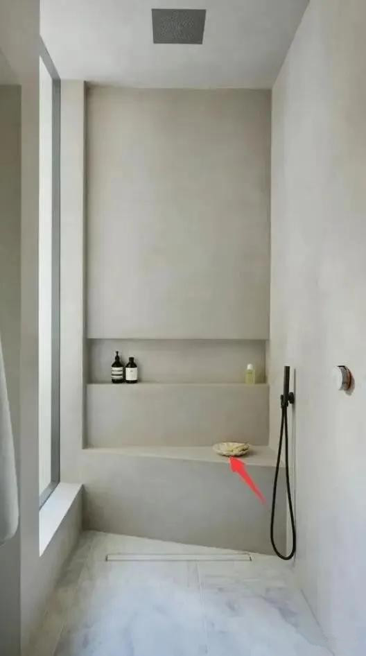 卫生间放小椅子好吗,卫生间放石头凳子能挡煞吗