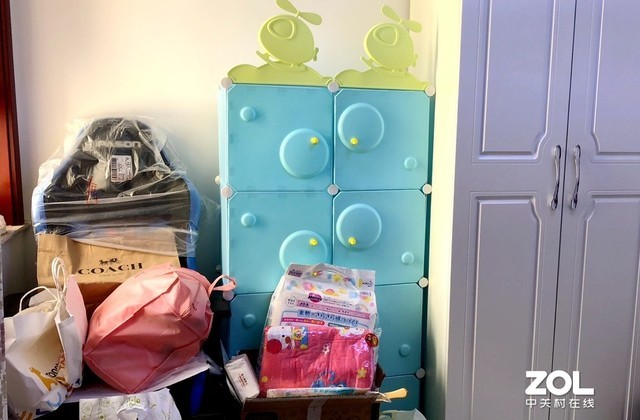 我把台式机换成了笔记本,省出1平米的空间给孩子,价值66000元