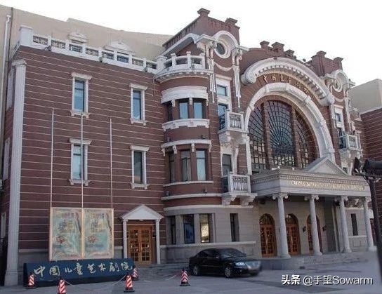 星巴克爆改中国百年建筑,星巴克百年建筑