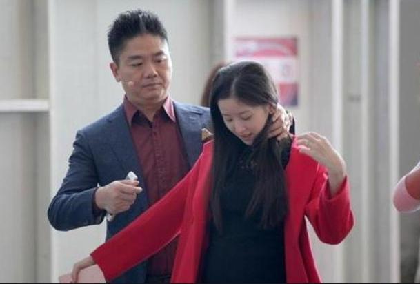 村民凑钱和鸡蛋供他上大学,村民凑钱给麦子上大学