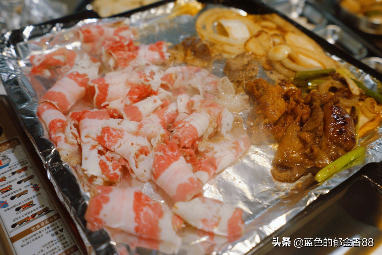 韩国传统烤肉店服务员,在中国去韩国烤肉店说韩语点餐