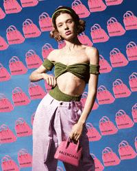 种草精|女生的包里到底都装了些什么?咳!这真的没那么重要