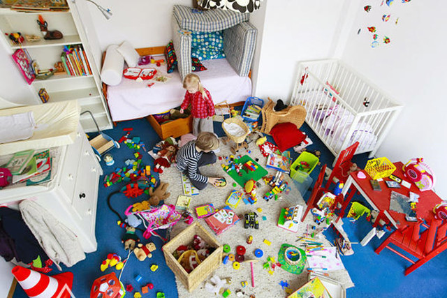 2岁孩子误食502胶水，妈妈明智的处理方式，连医生都为她点赞