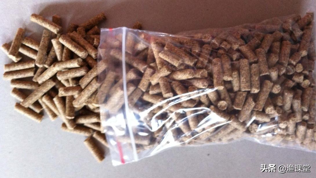 秋钓大板鲫鱼技巧视频,秋钓鲫鱼如何避免小鱼闹钩