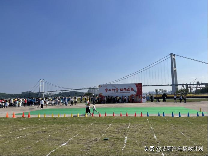 铃木吉姆尼翻新整备,新款铃木吉姆尼实拍图造型经典