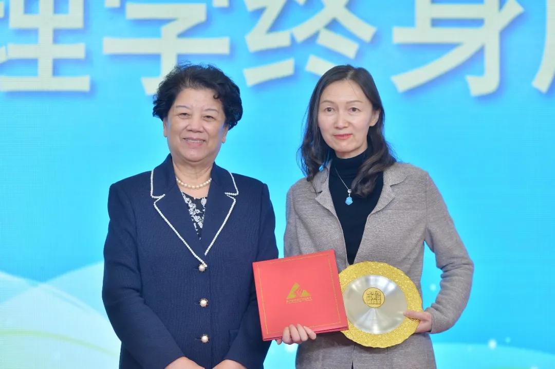 复旦管理学奖励,复旦企业管理杰出贡献奖