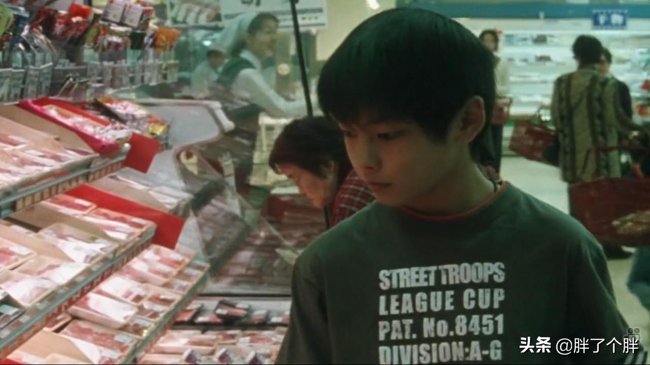 无人知晓：真实事件改编，母亲为和男友同居，抛下四个孩子离去