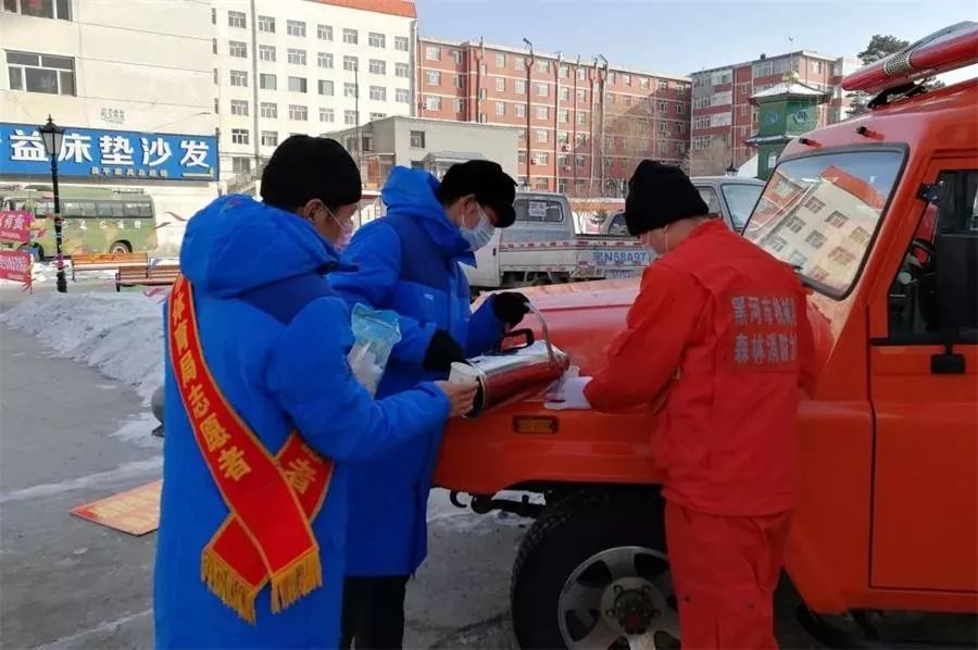 暖心！抗疫中的守护者联盟,四