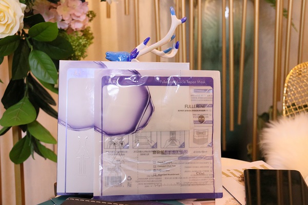 富勒烯舒缓修护冻龄膜怎么使用,富勒烯冻干保湿滋润冰膜使用方式