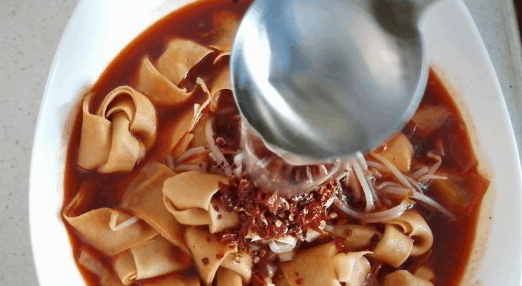 水煮椒麻鸡最正宗的做法,水煮椒怎么炒才好吃