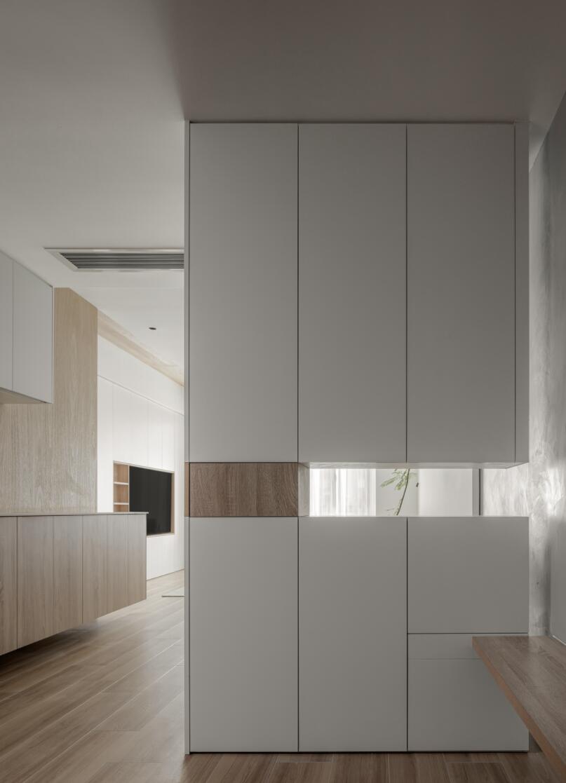 一家三口生活简约风格,干净整洁的家需要一家人的自律