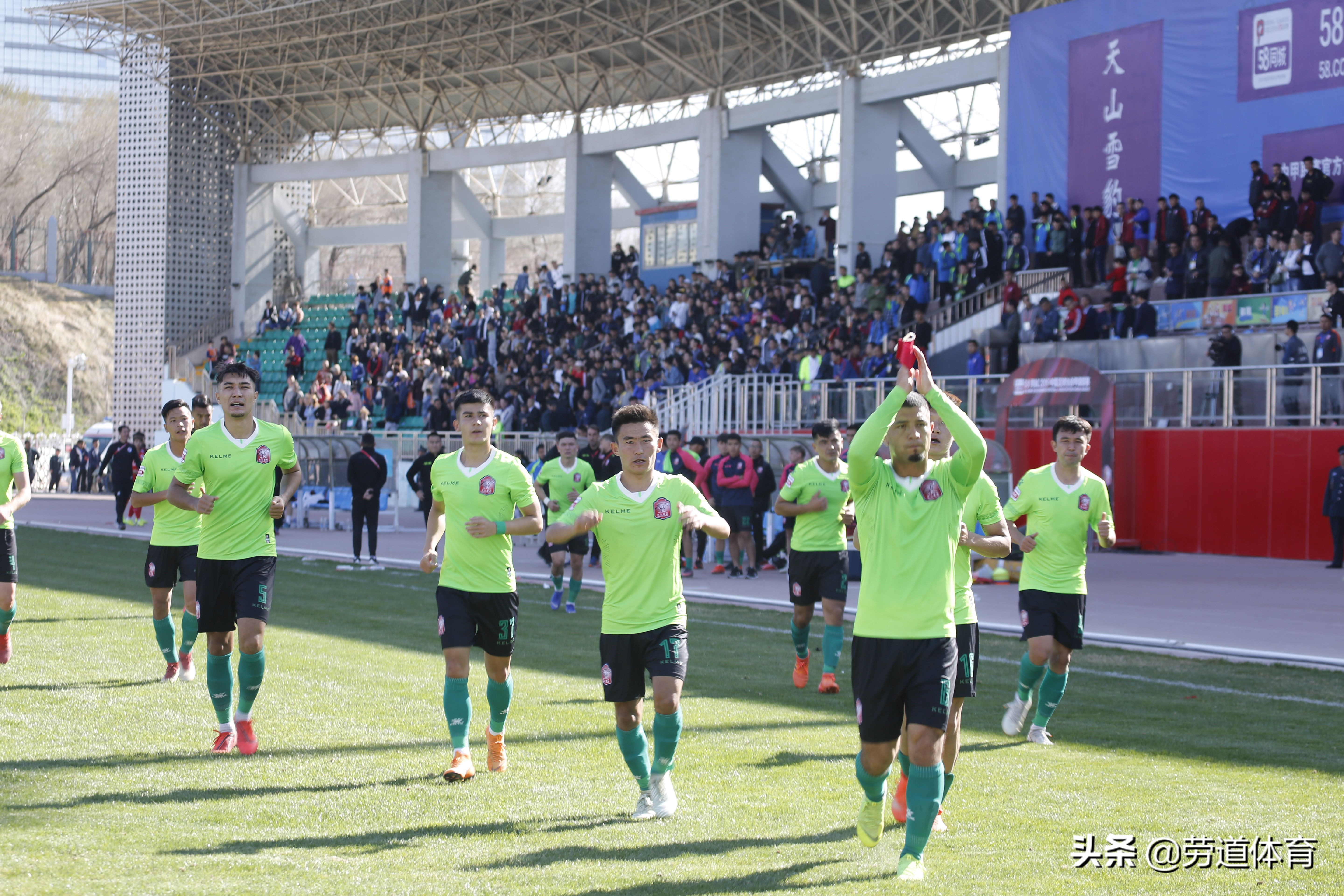 新疆天山雪豹艾尔帕提,新疆天山雪豹队艾热帕提队长