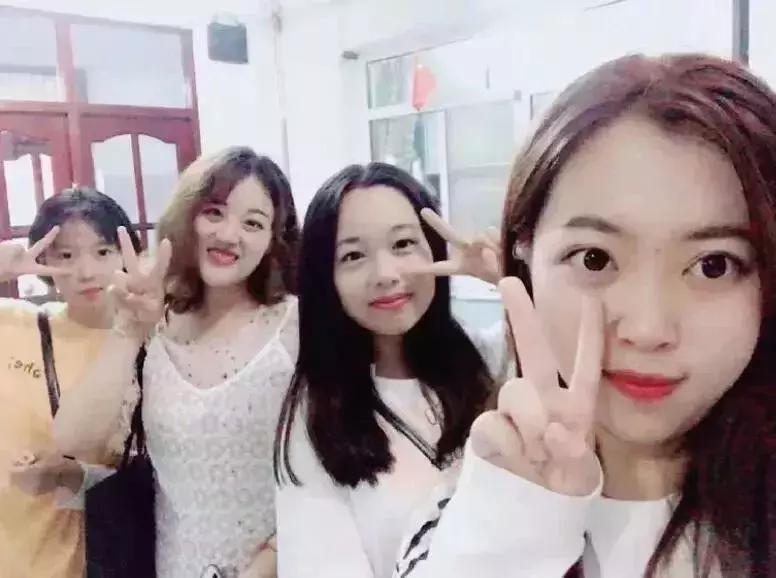 9岁丧父，家境贫寒，男孩被保送研究生后，一个决定感动所有人