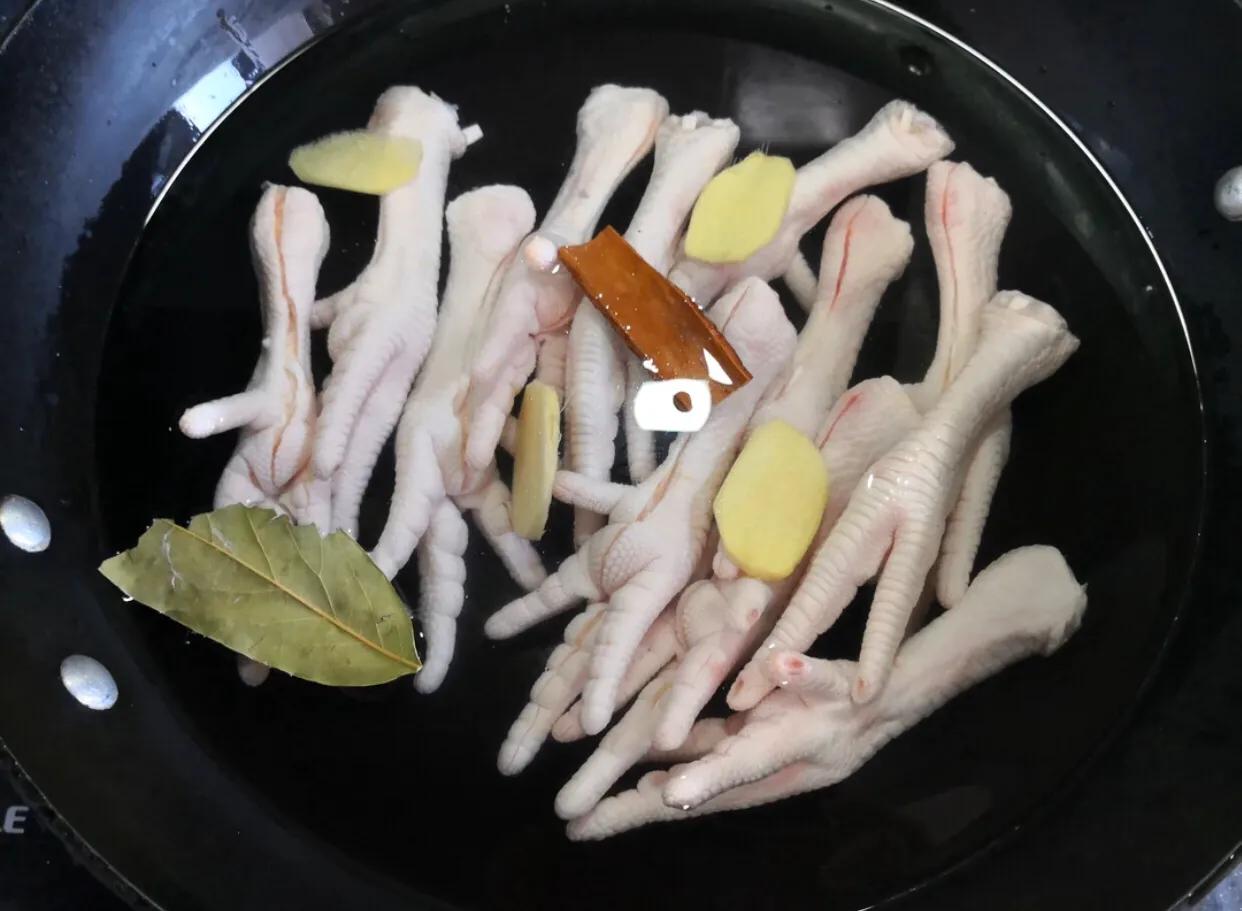 脱骨鸡爪手法,简单鸡爪脱骨技巧