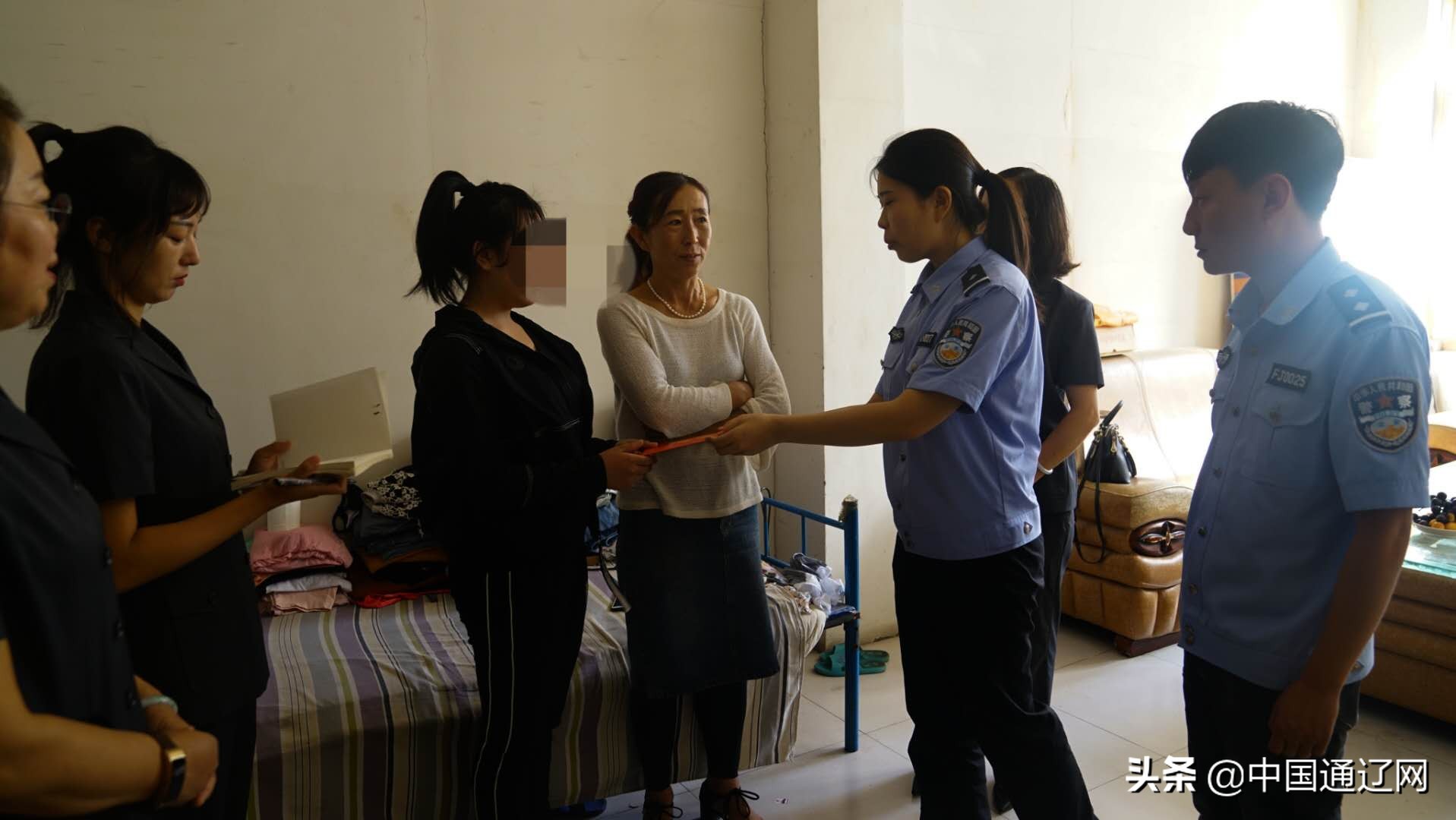 让孩子与太阳之间，不再隔着一堵高墙——记科尔沁区人民法院爱林工作室