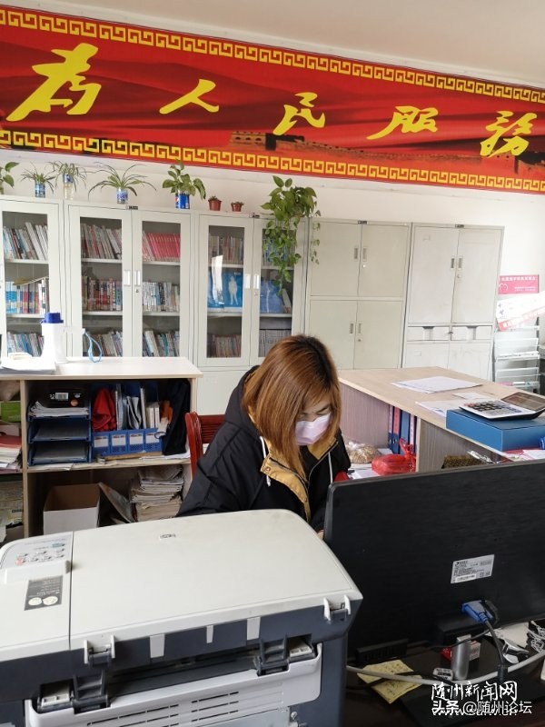 绚丽的半边天空——唐县镇新桥村女网格员李秀芹抗疫侧记