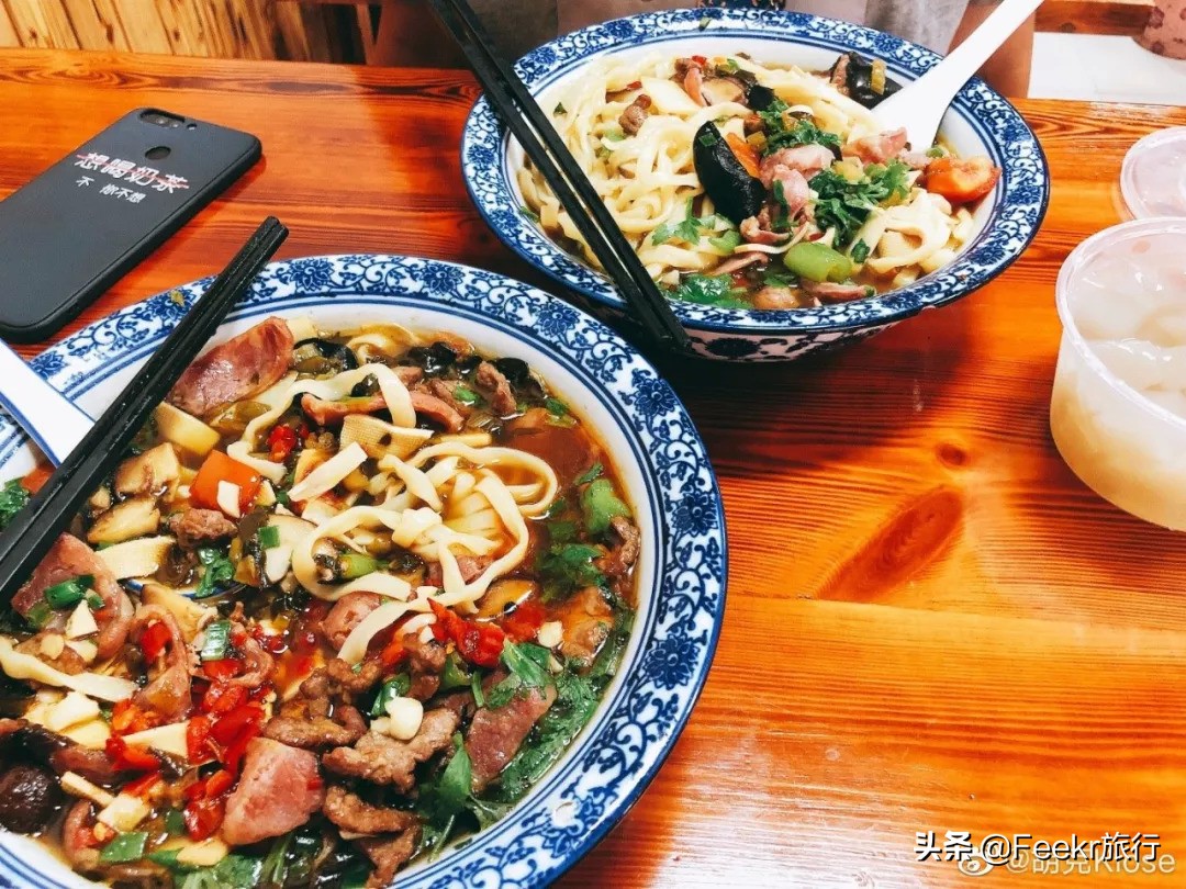 跟着邓超上了热搜的小城兰溪，庞大的小吃王国终于被掀起一角