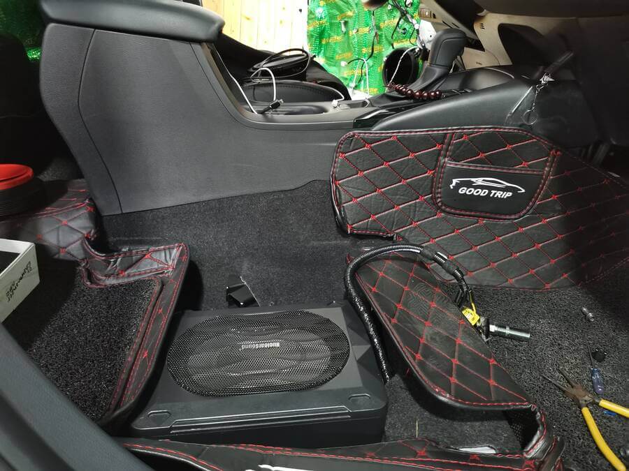 雷凌音响隔音改装,丰田雷凌隔音降噪怎么调