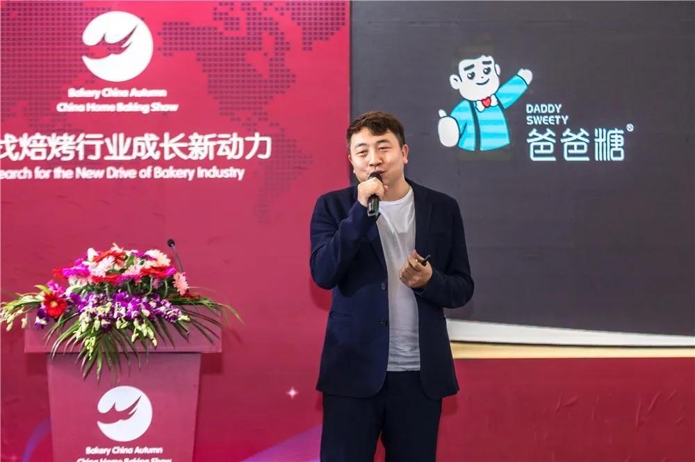 最近最火爆的面包店,老牌面包店探店