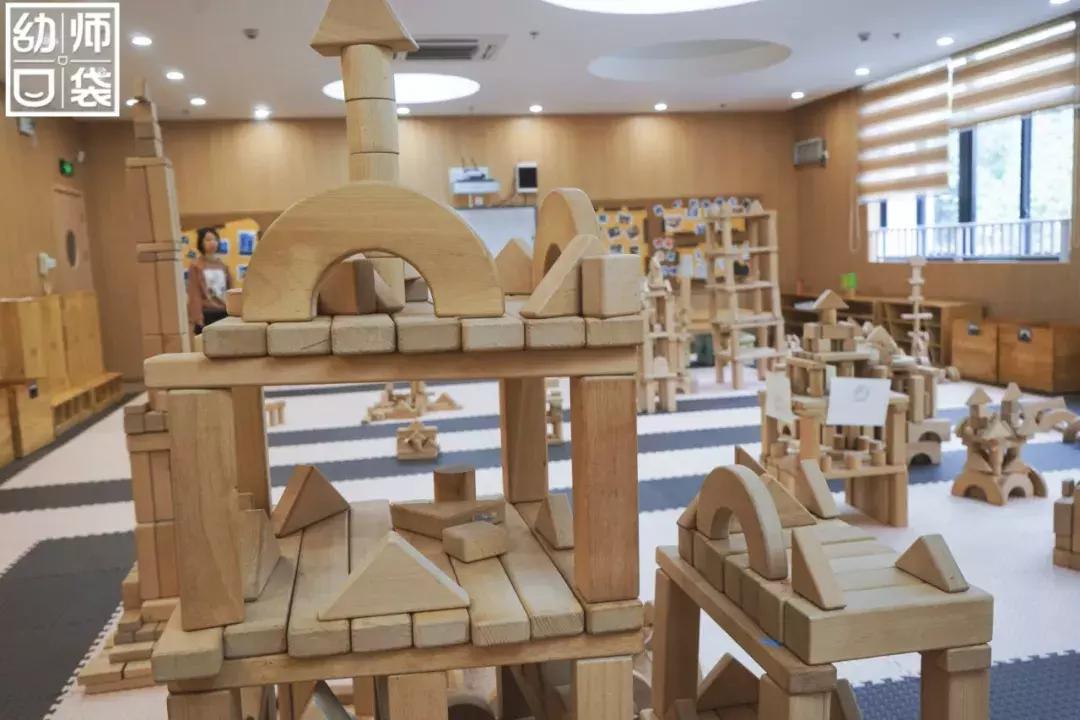 幼儿园户外花园游戏环境,幼儿园户外环境游戏区