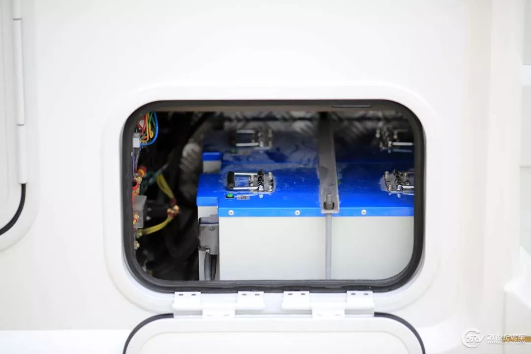 不超过50万的越野房车,不到40万的豪华大型房车