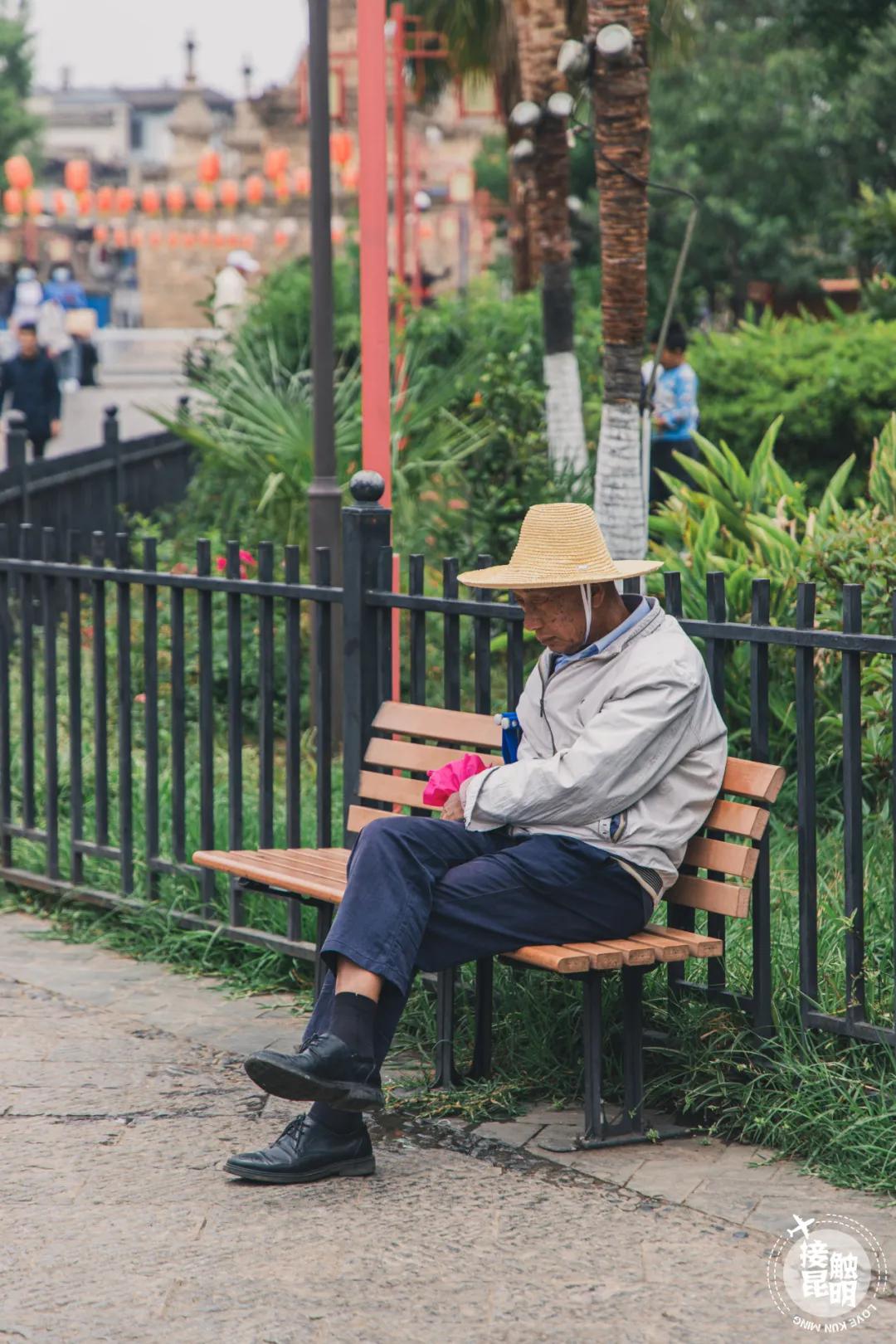 官渡古镇玉石假吗,官渡古镇买银饰会被坑吗