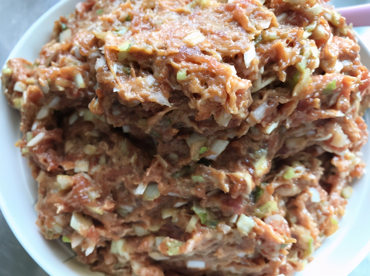 蒸包子和面要加酵母吗,蒸包子如何和面发得更快