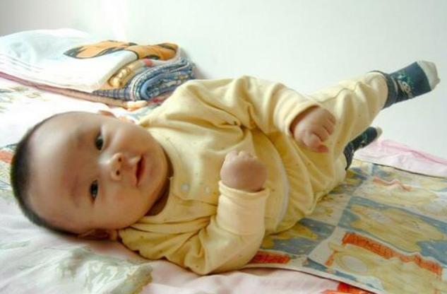 人类幼崽10月怀胎却还是早产,早产儿输在起跑线上