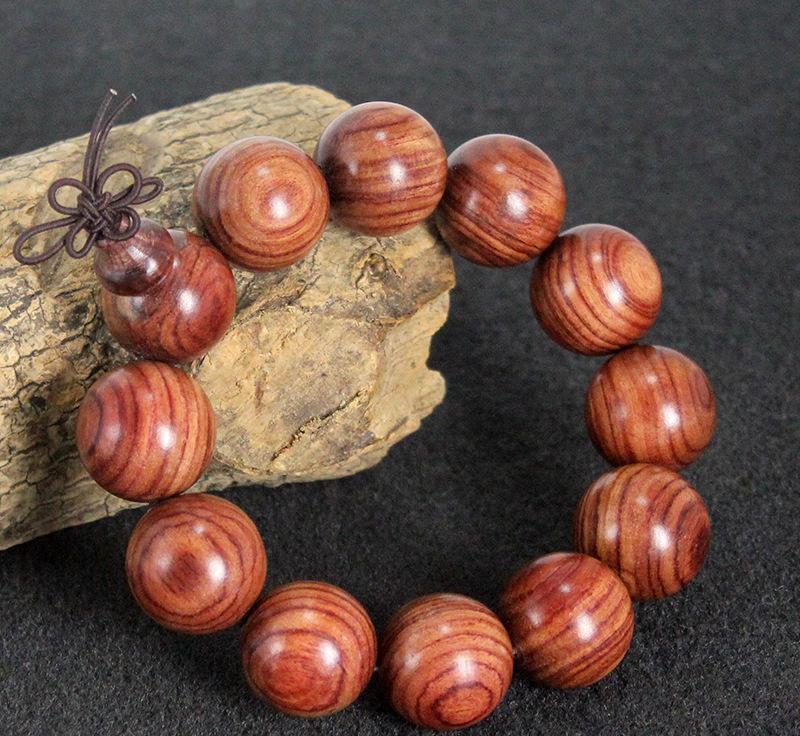 各种木质手串对人体的作用,对人体有益的木质手串