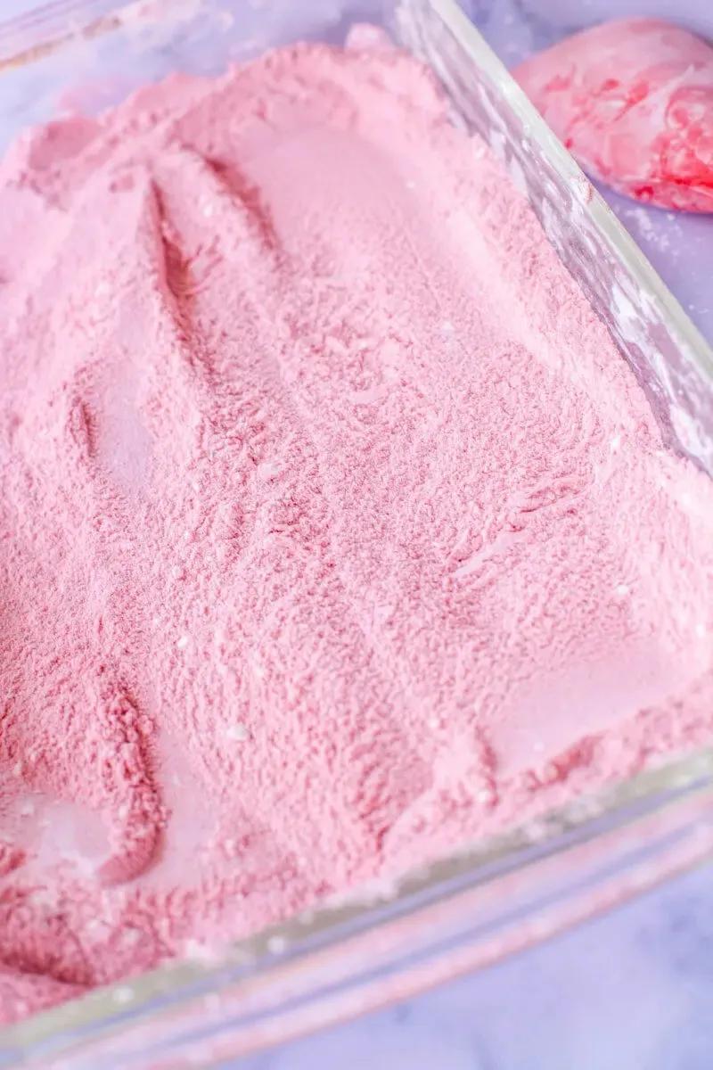 太空沙能放心的玩吗?巧手妈妈自制动力沙,给孩子一个放心的玩具