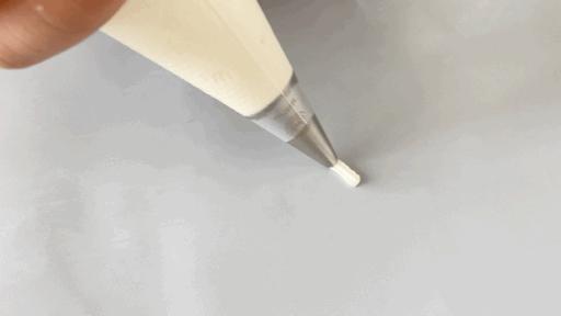 教人如何裱花视频讲解教程,蛋糕裱花必须知道的几种表现手法