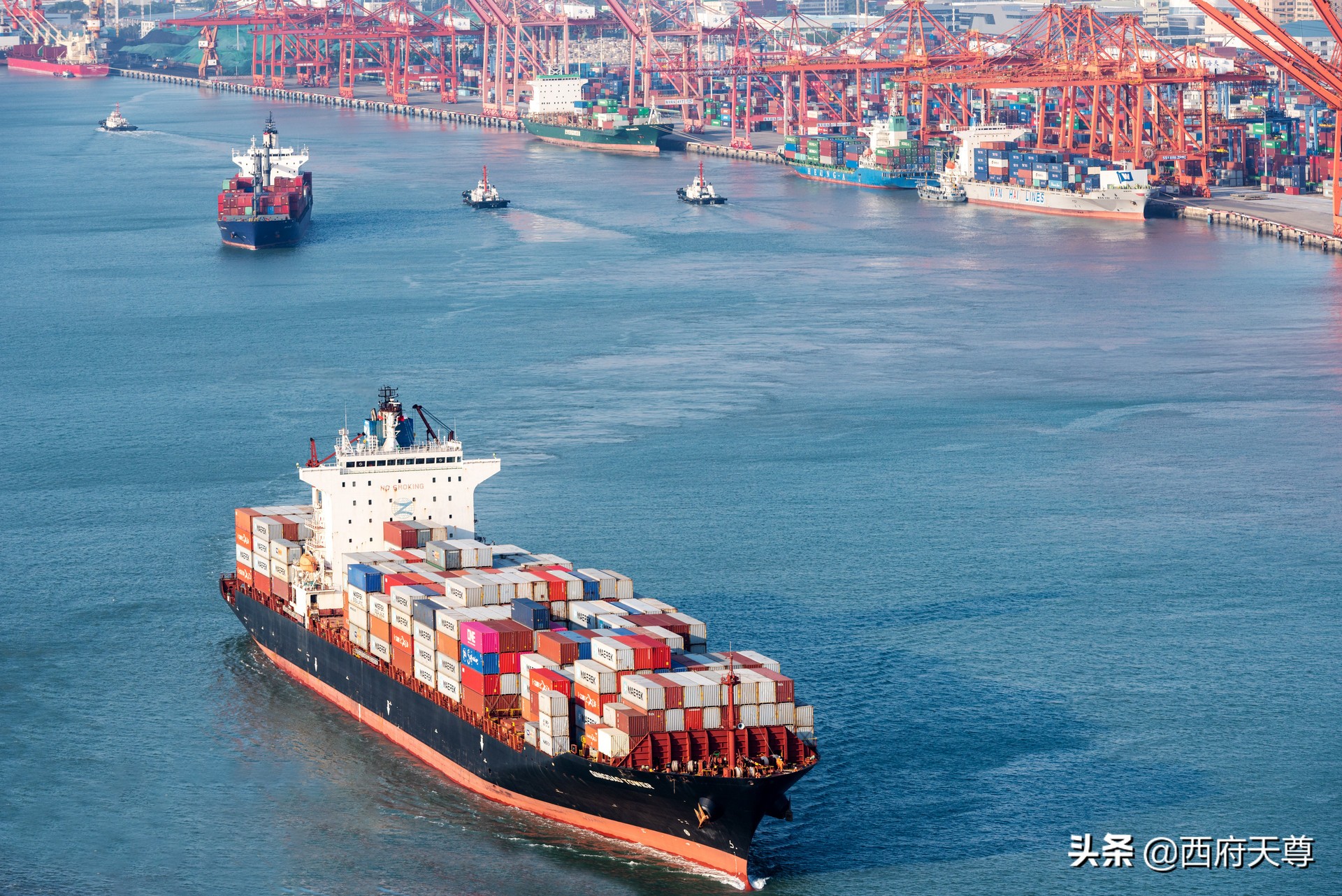 海员的真实生活和工资,90后海员航行5万海里