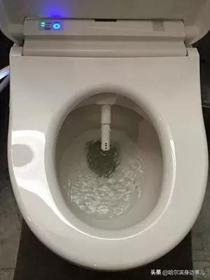 用智能马桶洗屁屁的好处,智能马桶冲洗完屁股还有屎吗