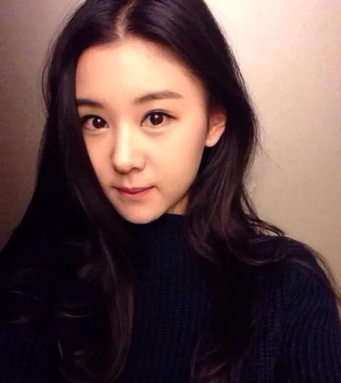 清纯壁纸真人,清纯壁纸图片大全