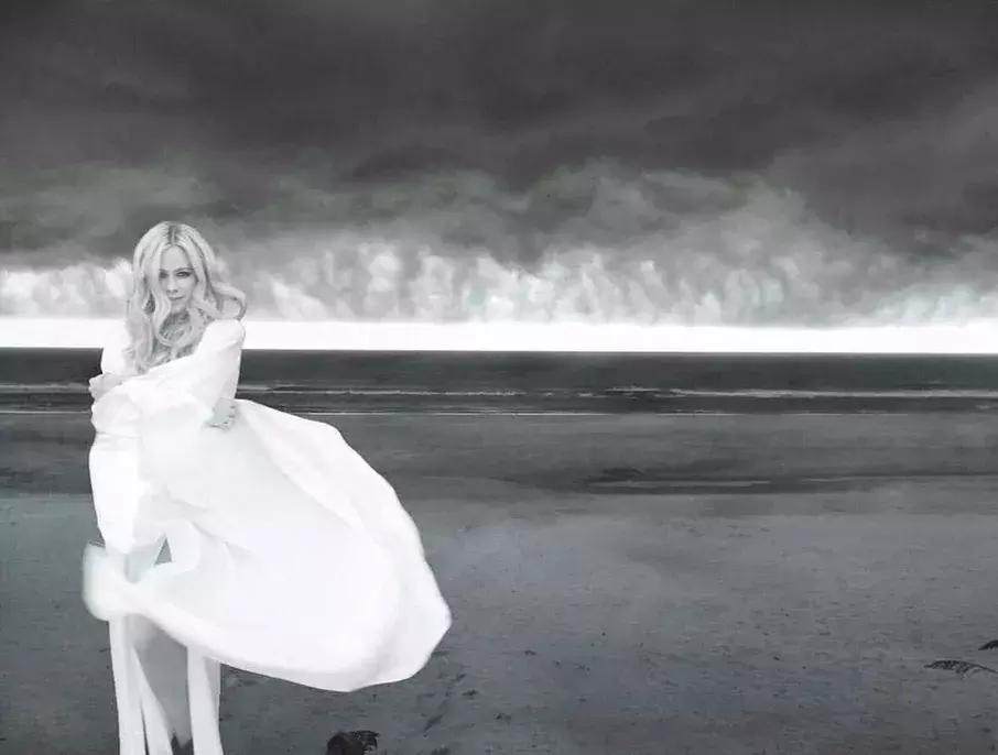 艾薇儿dj打碟,艾薇儿麻辣鸡