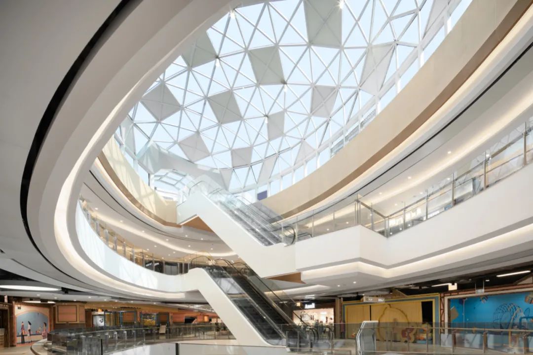 50000平米的购物中心,揭阳天虹购物中心五月天