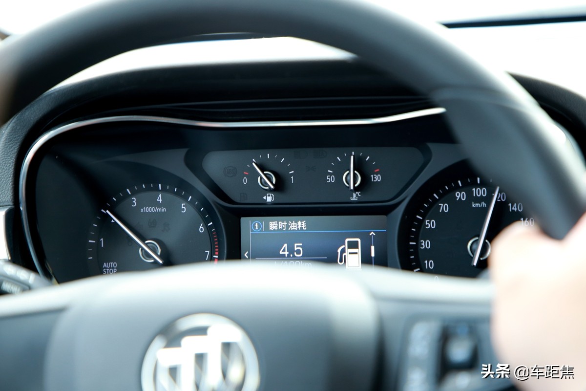 别克8万落地轿车推荐,2020款8万左右的别克凯越