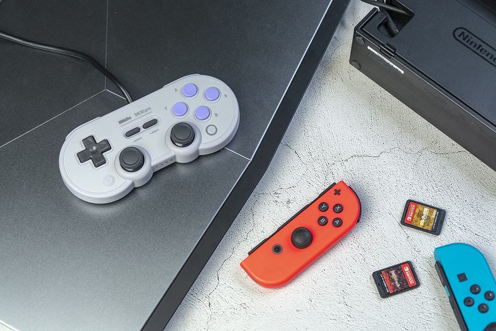 8位堂sn30pro手柄拆解,即插即用无需联网