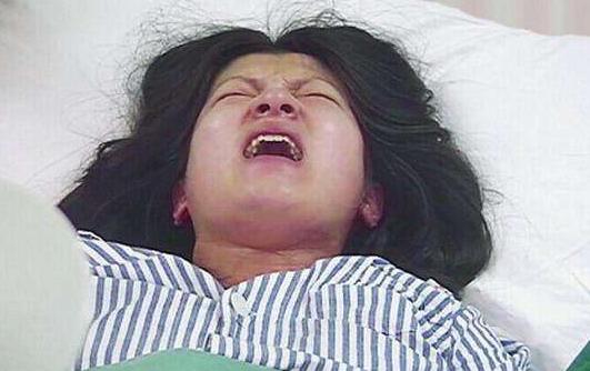 “真的一点都不疼”，18岁女孩*市黑**卖卵，针管刺入后疼哭在手术台