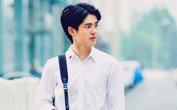 我听《七里香》的时候，遇见了你