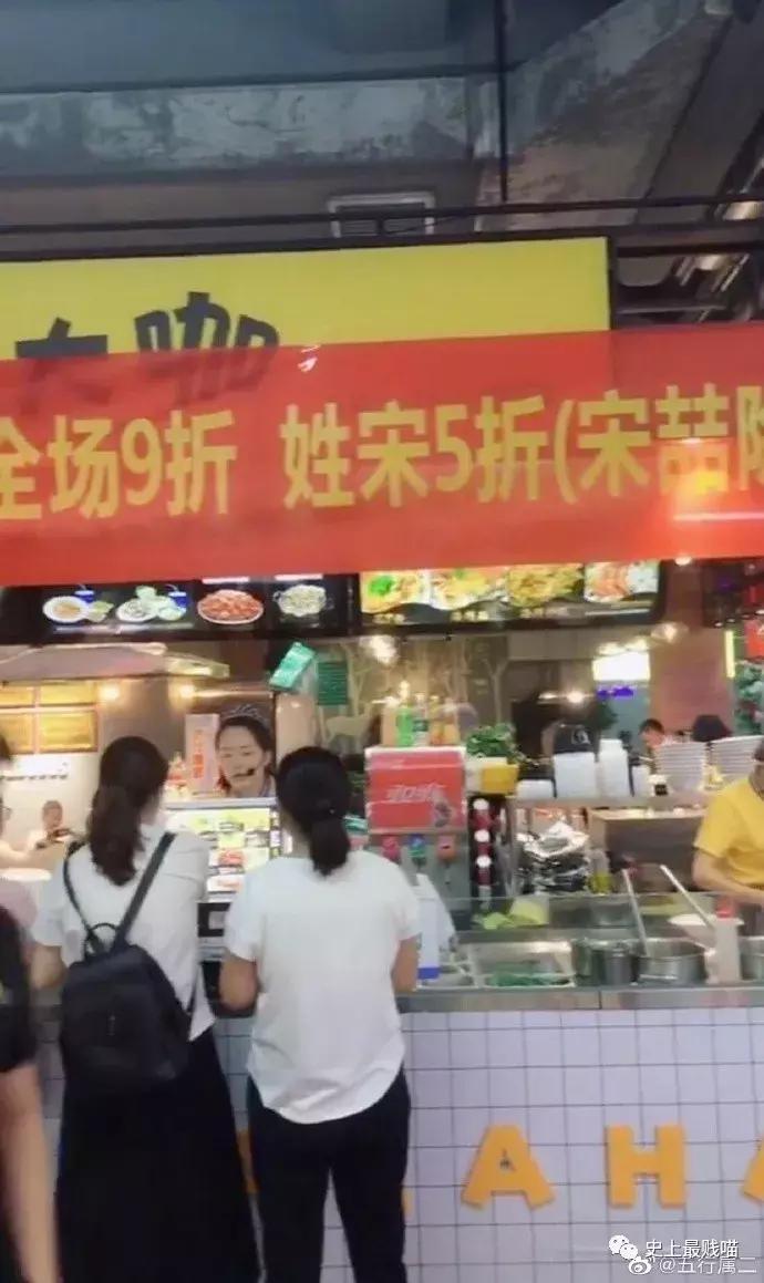 如何委婉地表达最近手头有点紧,怎样委婉的表示自己手头有点紧