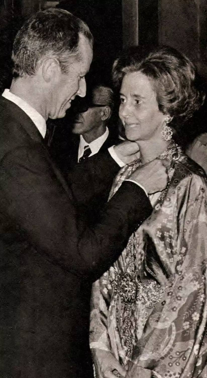 帅炸天，独宠不育王后33年，比利时“鲜肉”国王太苏了吧