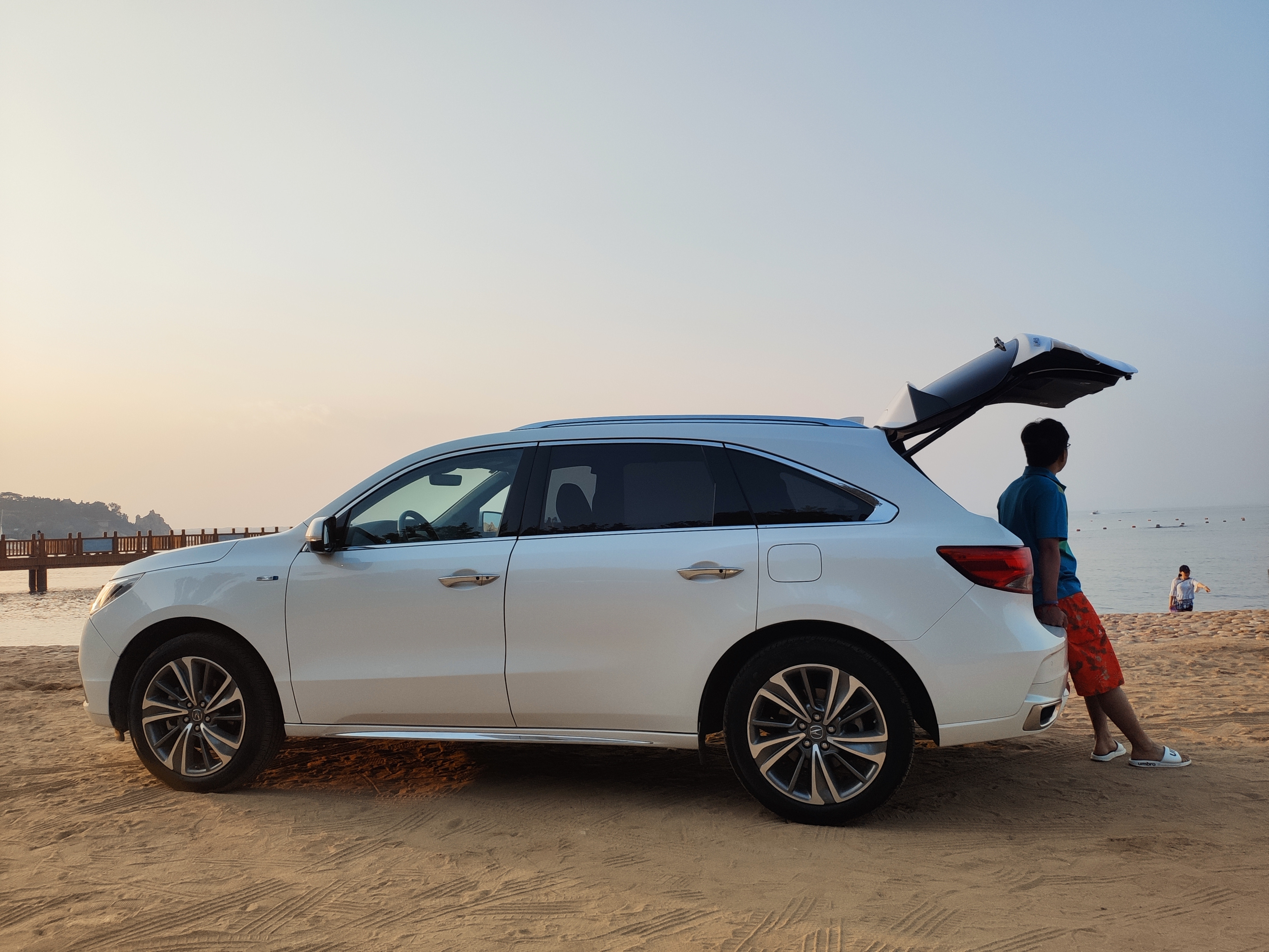 讴歌mdx驭弯乐趣篇,一款很有范儿的讴歌mdx来啦