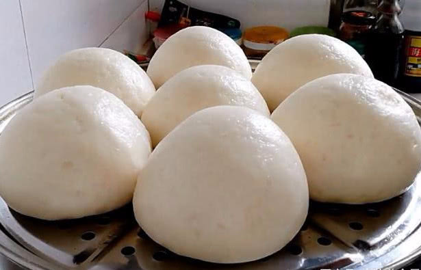 这样发面零失败,蒸包子、馒头都不在话下,一看就会,一做不废