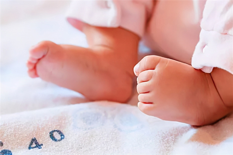 宝爸试探婴儿,宝爸试探宝宝呼吸