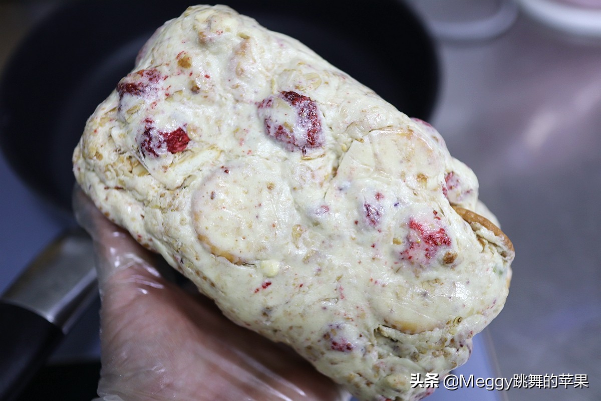 牛轧糖草莓味的,网红牛轧糖内咸蛋黄